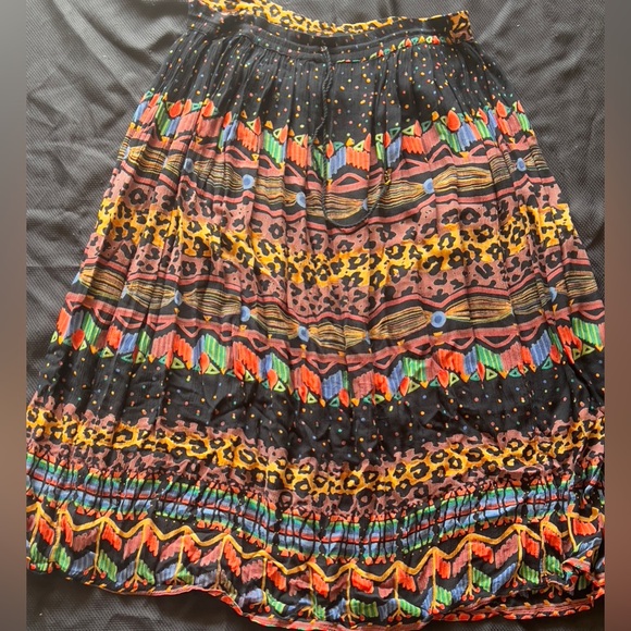 Colorful Raja Patterned Women's maxi Skirt - Picture 1 of 2